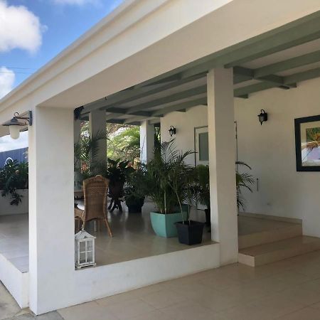 Studio Zara Apartment Savaneta Exterior photo